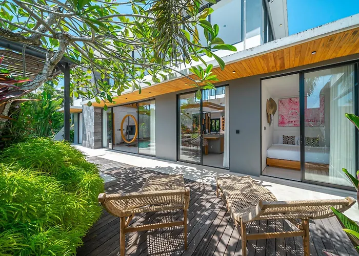 Asri - Incredible Tropical 3br Close To Nyanyi Beach! Villa