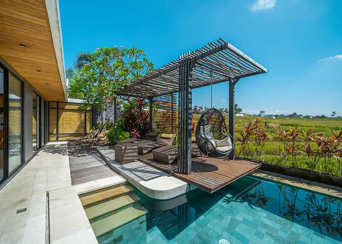 Asri - Incredible Tropical 3br Close To Nyanyi Beach! Villa Tanah Lot